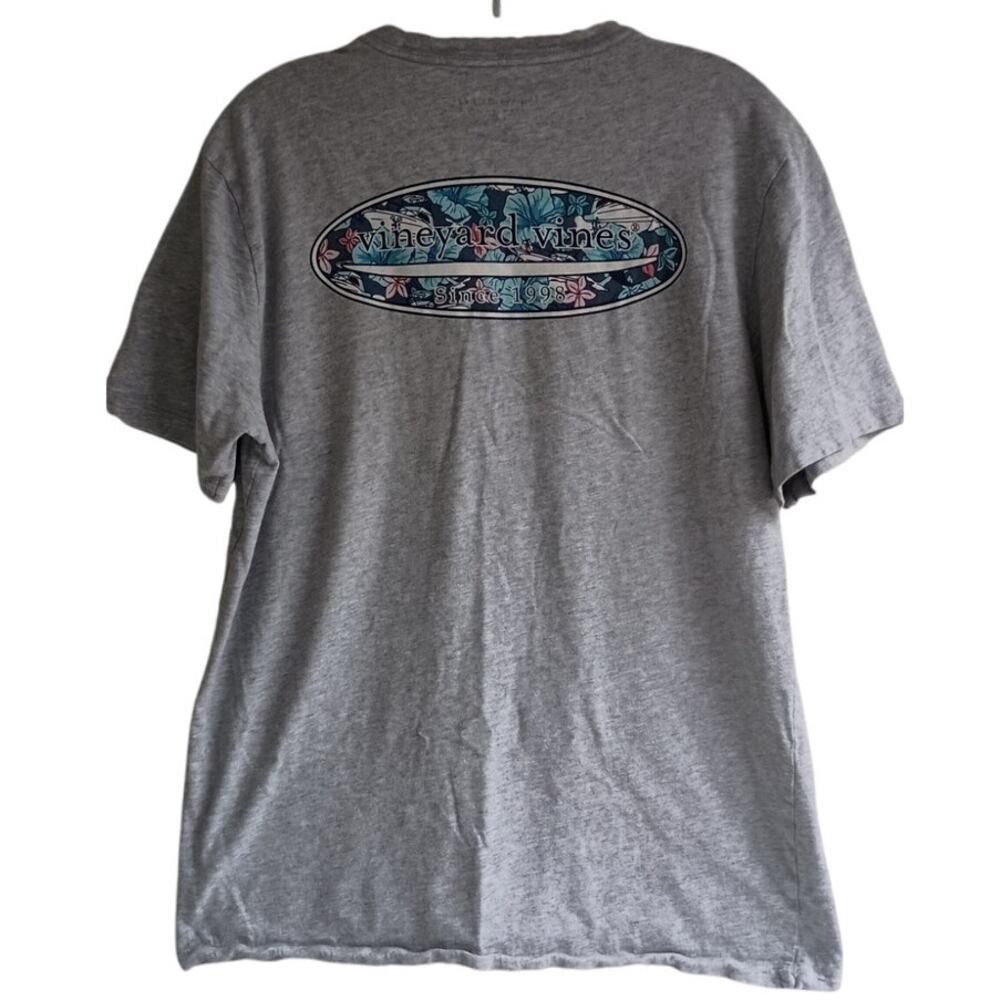 Vineyard Vines Gray Pocket T Shirt Floral Design Medium